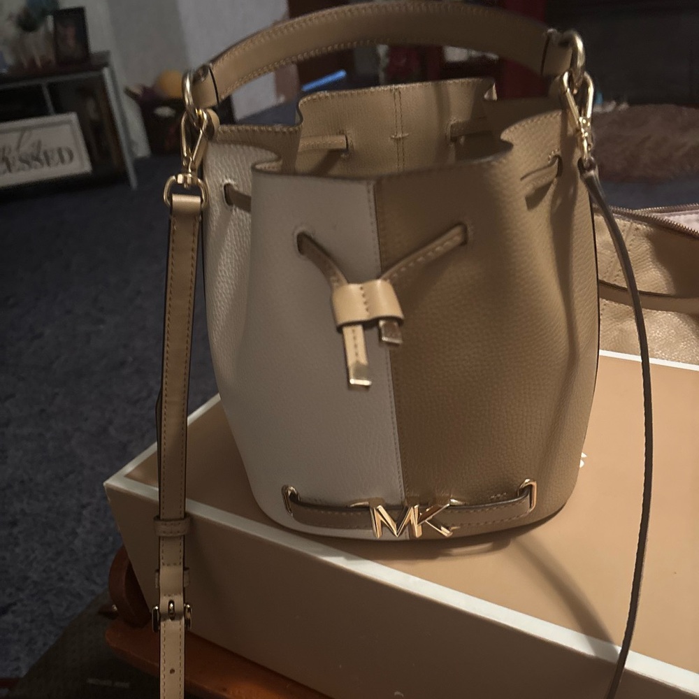 Michael Kors Two-Tone Tan and Cream Bucket Bag